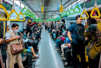 KAI Commuter Tetap Melayani Masyarakat, Dan Imbau Jaga Keselamatan serta Fasilitas Publik